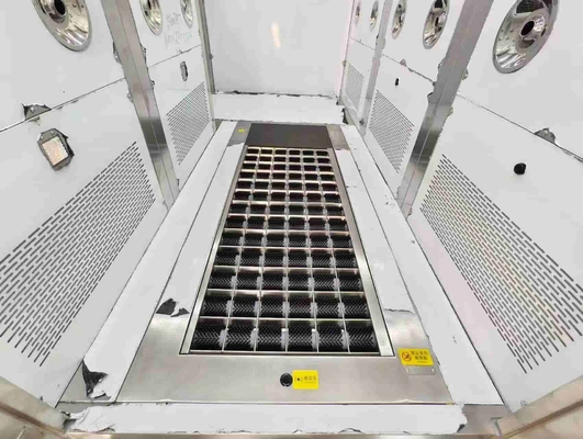 Corner Air Shower with Sole Cleaning Function | Cleanroom Entry Portal